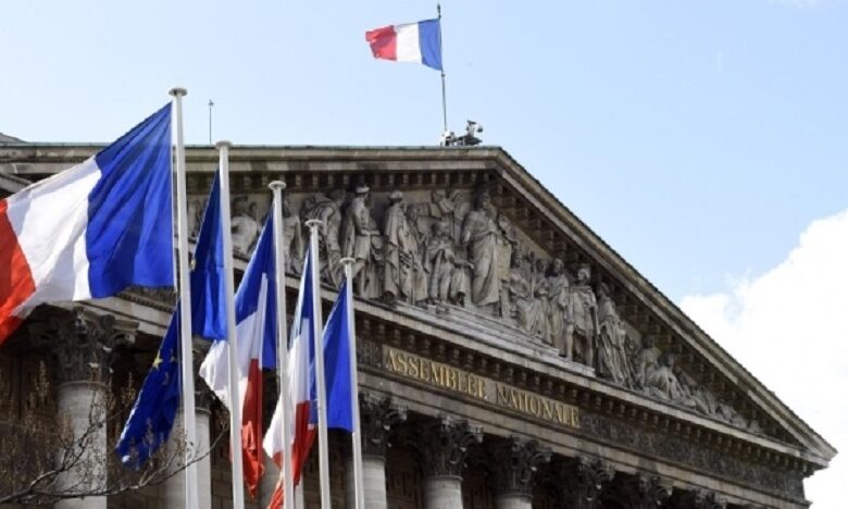 Нижня палата парламенту Франції підтримала закон про легалізацію евтаназії