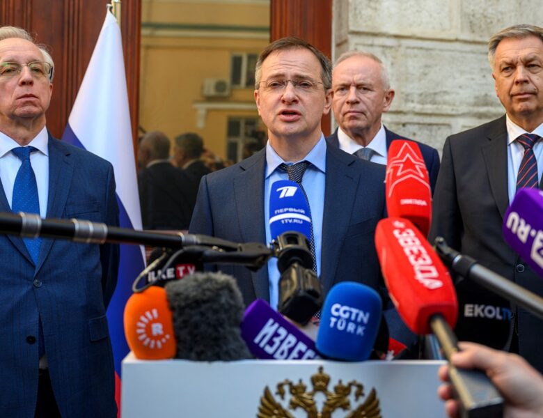 Переговори у Стамбулі: росіяни зробили перші заяви