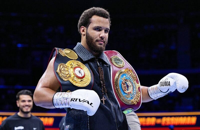 Перемігши Балогуна, Ітаума очолив суперважкий рейтинг WBO