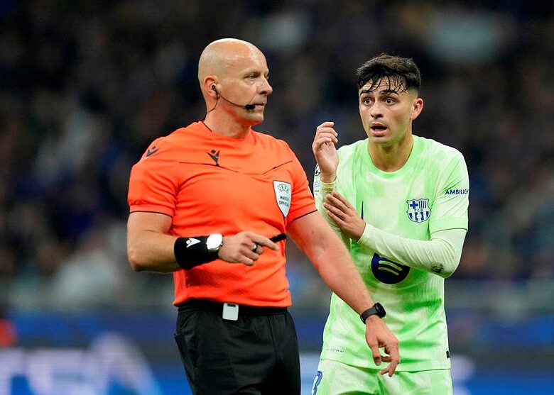 Півзахисник Барселони звинувачує арбітра в упередженості в матчі ЛЧ