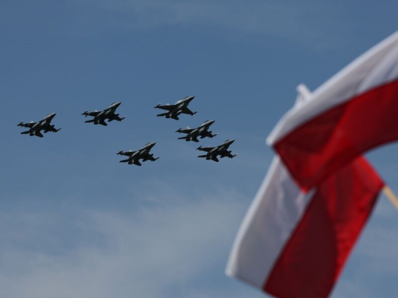 Польща планує модернізувати всі свої літаки F-16