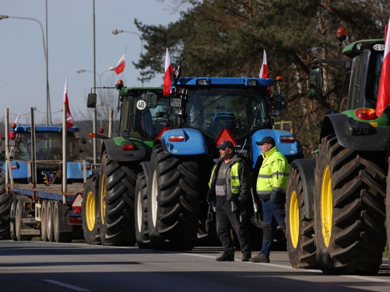 Польські перевізники готують протест на кордоні з Україною