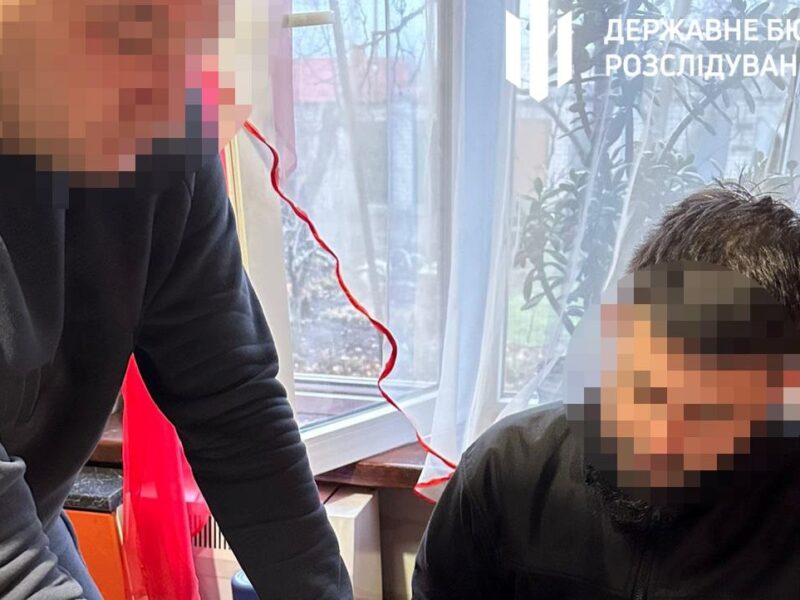 Поставив військовим 20 тисяч неякісних спальників: судитимуть підприємця