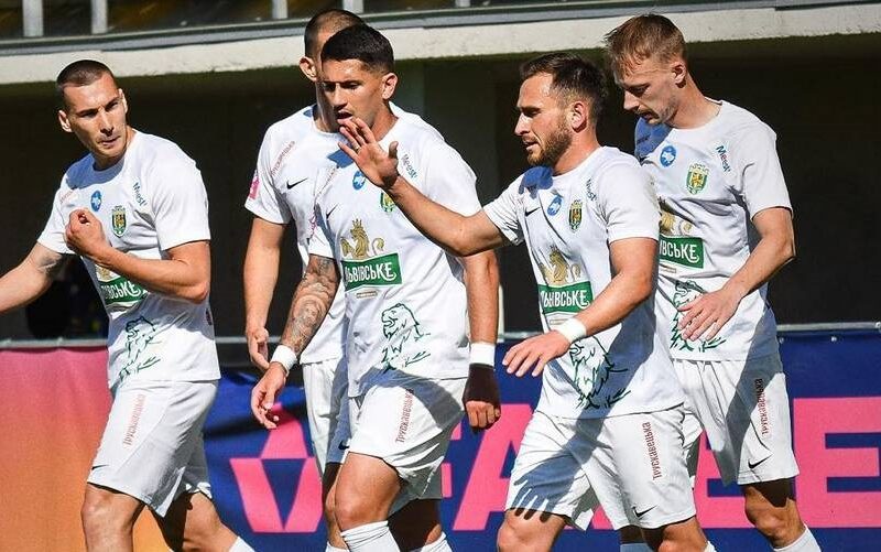 Повний склад не допоміг Лівому Берегу уникнути поразки від Карпат