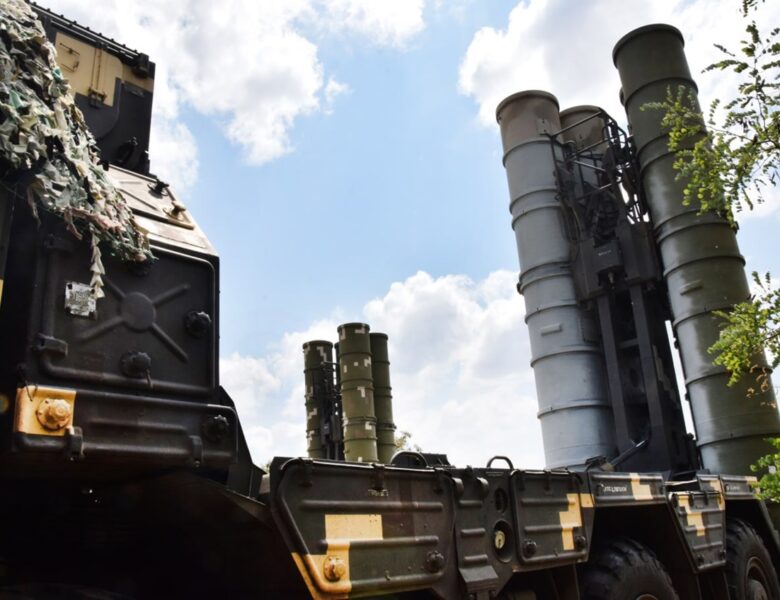 ППО перехопила три ракети і десятки дронів