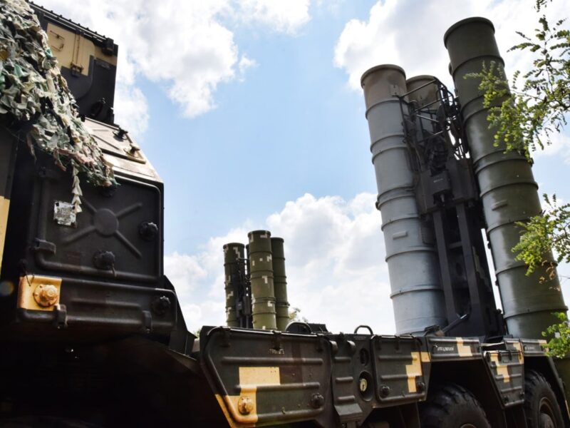 ППО перехопила три ракети і десятки дронів