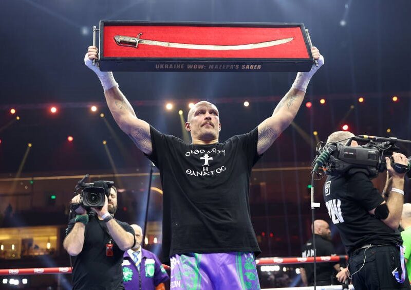 Промоутер Джошуа назвав ключову перевагу Усика над суперниками