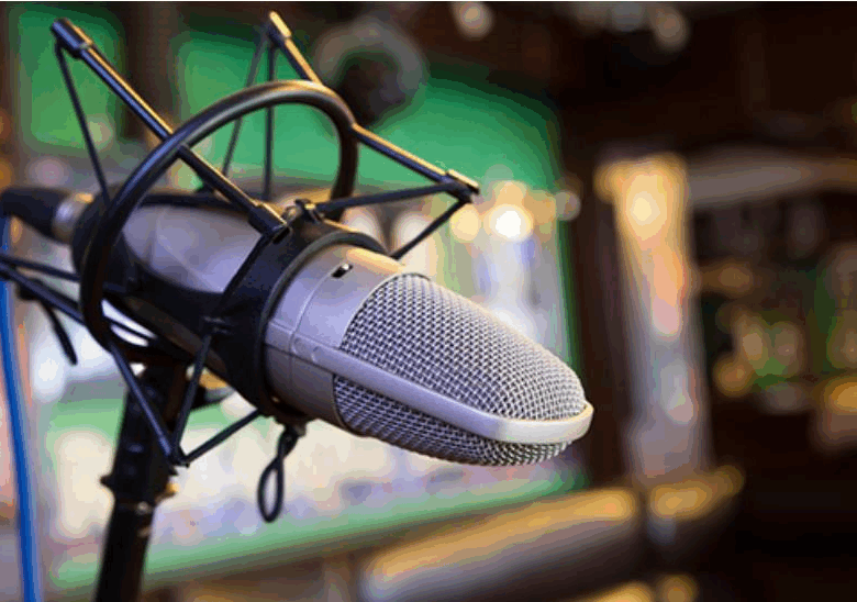 Радіо Судного дня передало повідомлення перед розмовою Путіна та Трампа