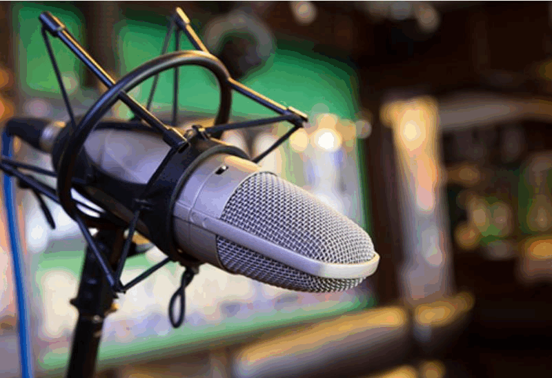 Радіо Судного дня передало повідомлення перед розмовою Путіна та Трампа