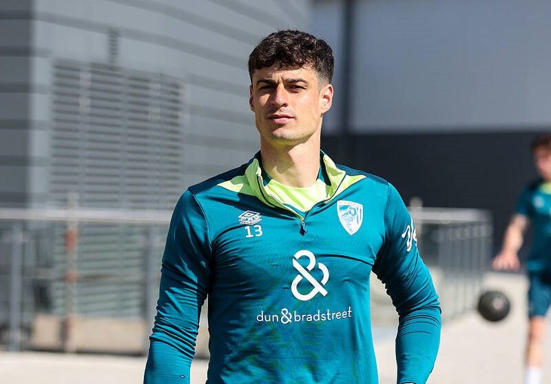 Реал хоче замінити Луніна на воротаря Челсі