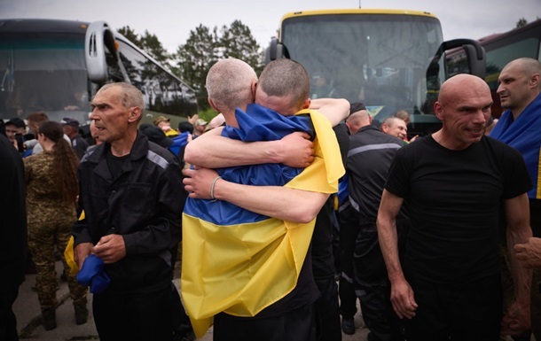 РФ утримує полонених українців у 300 закритих таборах – Коордштаб