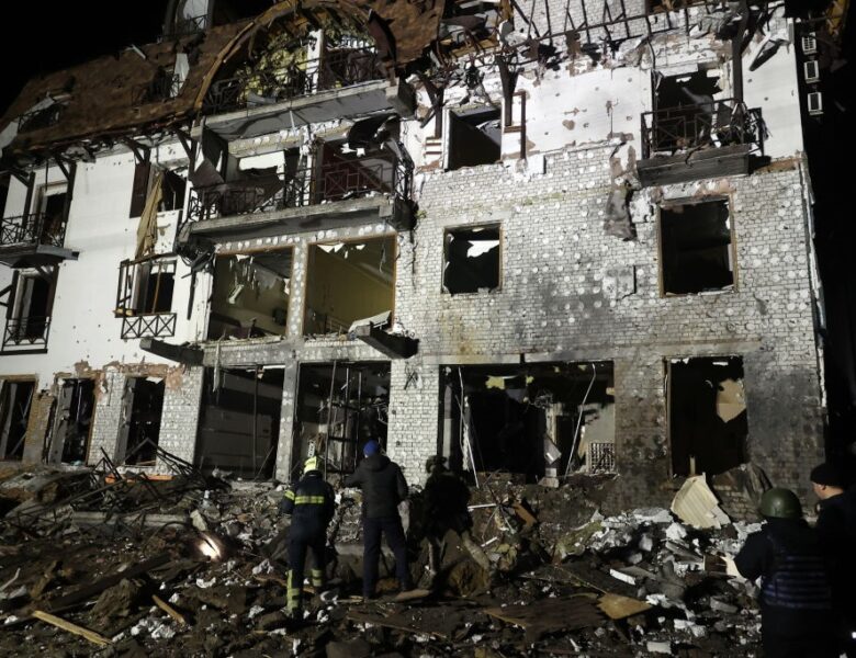 Росія цілеспрямовано б’є по готелях з іноземними журналістами – RSF