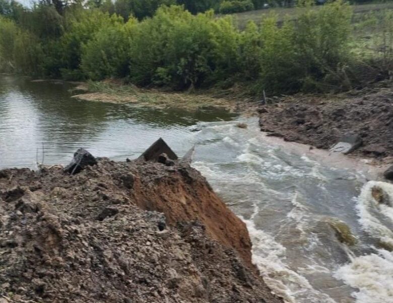 Росіяни пошкодили гідротехнічні споруди на Сумщині