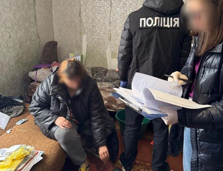 Шахрайка зі Львівщини ошукала військового на понад 900 тисяч