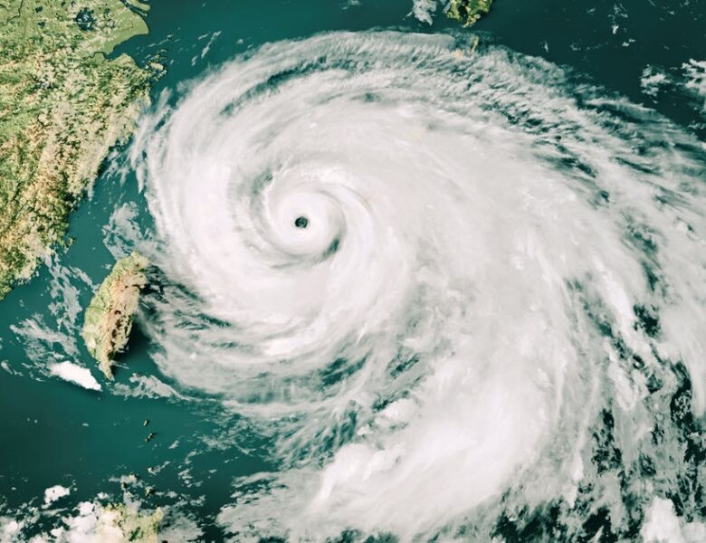 ШІ Microsoft передбачає погоду та природні катастрофи точніше за людей