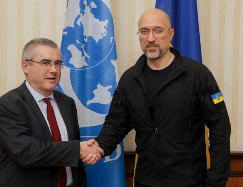 Шмигаль обговорив майбутній транш з місією МВФ