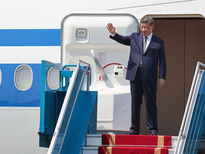Сі Цзіньпін відправився до Москви