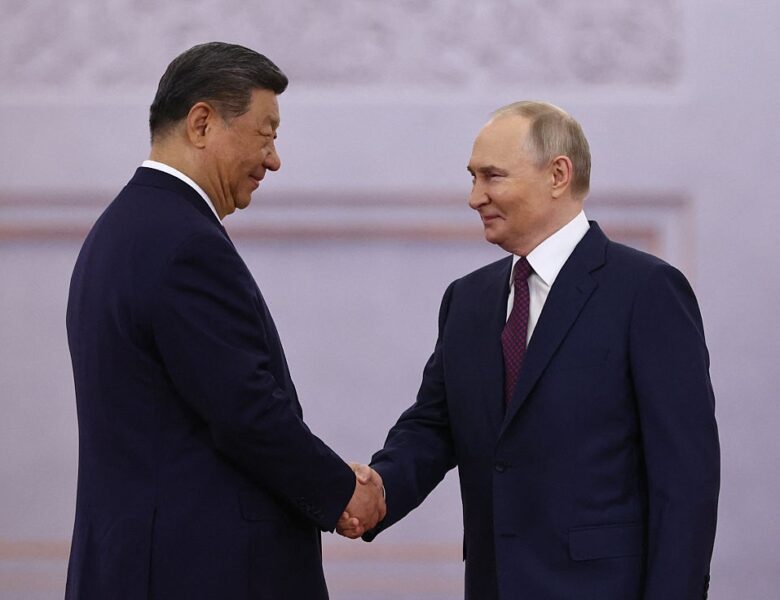 Сі в Москві: перші угоди та заяви