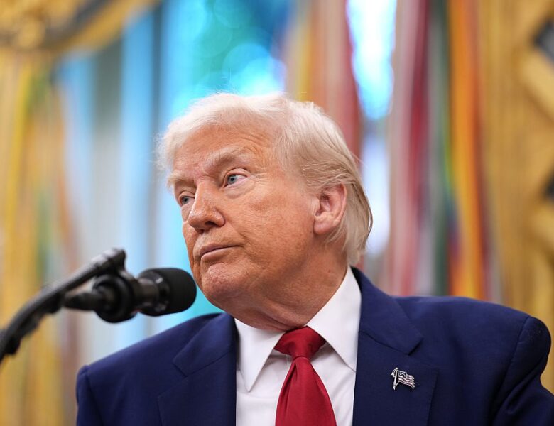 Суд США зобов’язав Трампа відновити міграційні програми Байдена