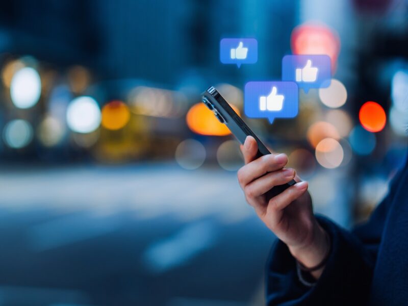 Таджикистан декриміналізував активність у соцмережах