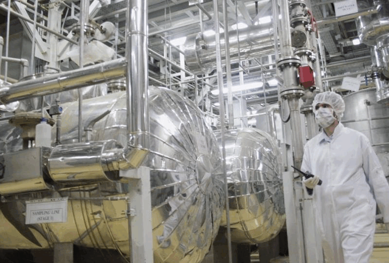 Тегеран заявив, що він продовжить збагачення “з угодою або без неї”