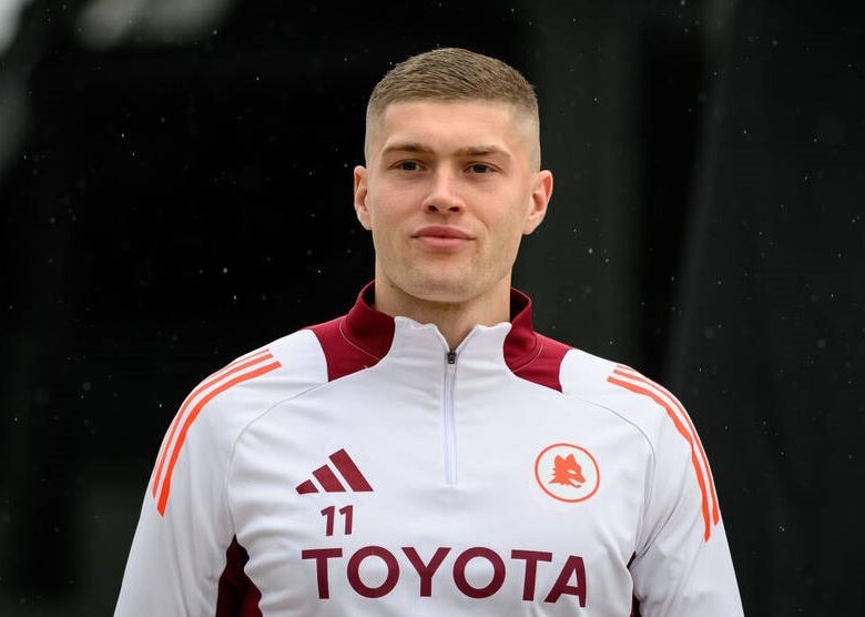 Тренер Роми висловився про рівень гри Довбика