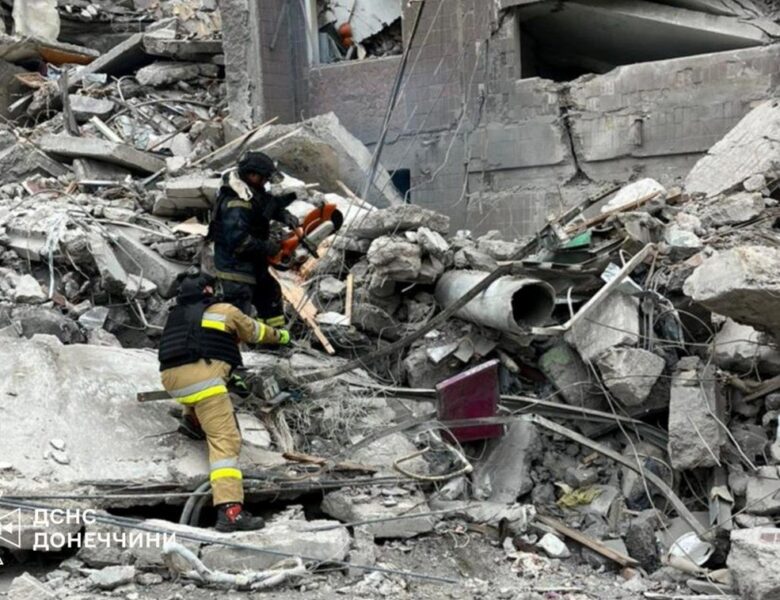 У Костянтинівці завершили розбір завалівпісля авіаудару РФ