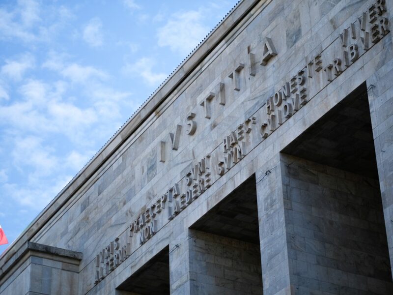 У Мілані засудили організатора втечі сина ексгубернатора РФ