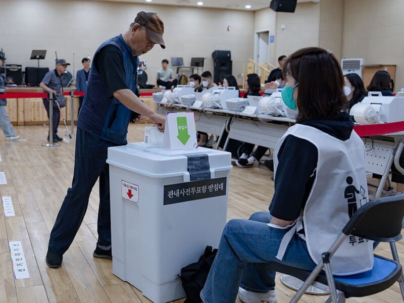 У Південній Кореї стартувало голосування на виборах президента