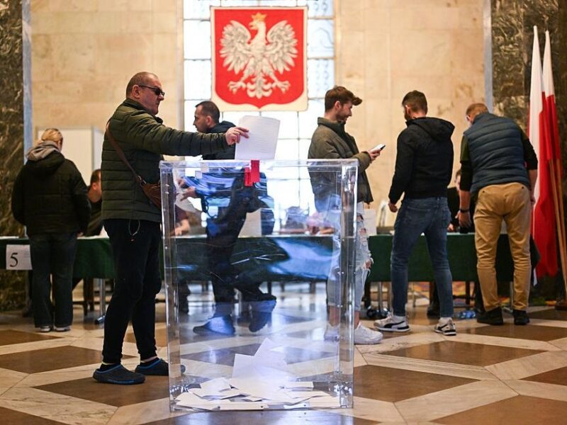 У Польщі підвели підсумки першого туру виборів президента