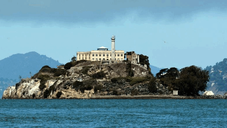 У США відновлять роботу в’язниці Алькатрас