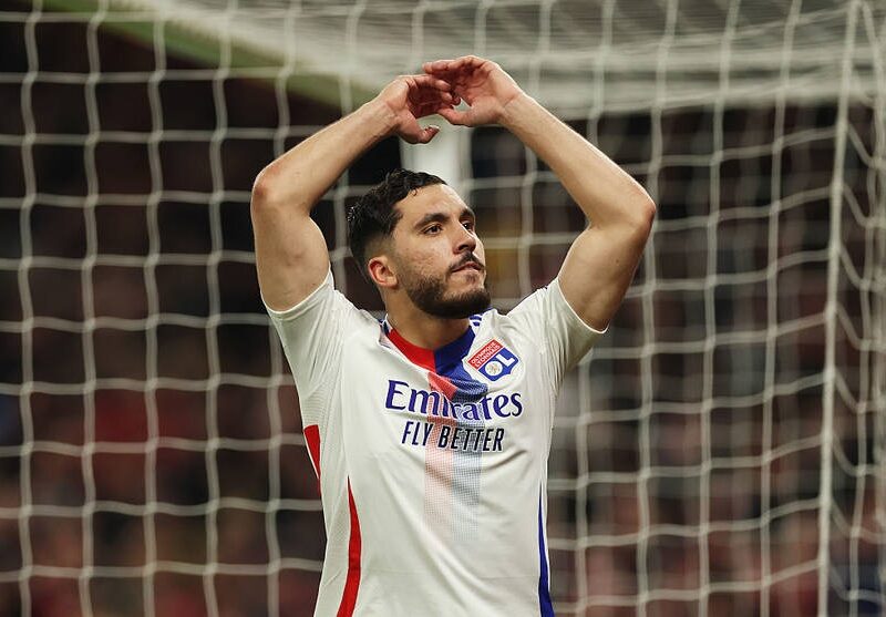 У центрі уваги Манчестер Сіті тепер опинився лідер французького Ліона