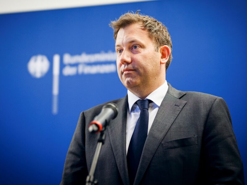 Удари вглиб РФ: заступник Мерца заперечив дозвіл