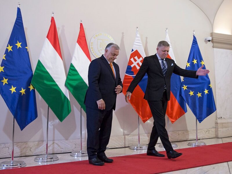 Угорщина та Словаччина відмовилися підтримати документ про стійкість ЄС