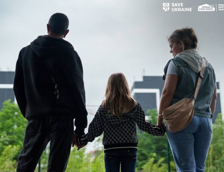 Україна повернула 11 дітей з ТОТ