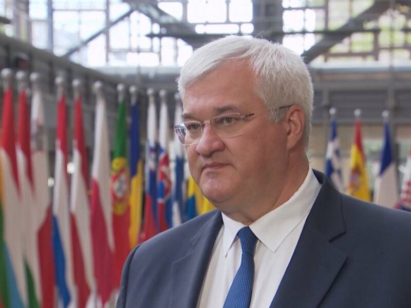 Україна закликала G7 знизити граничну ціну на російську нафту до $30