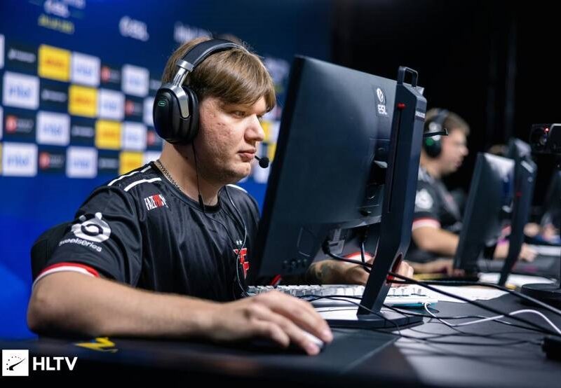 Українець S1mple дебютував як найкращий гравець FaZe, але команда програла