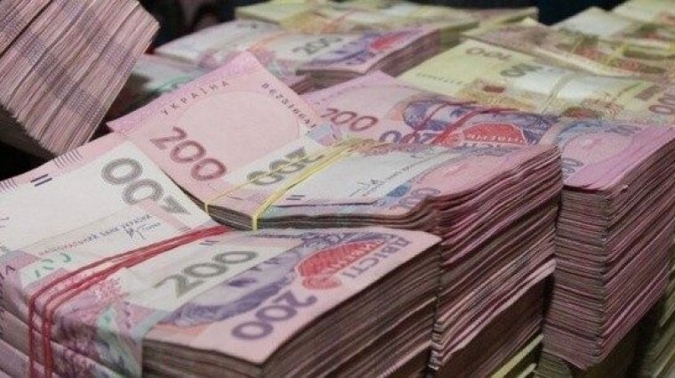 Українці тримають багато коштів в банках, а попит на іпотеку активізувався