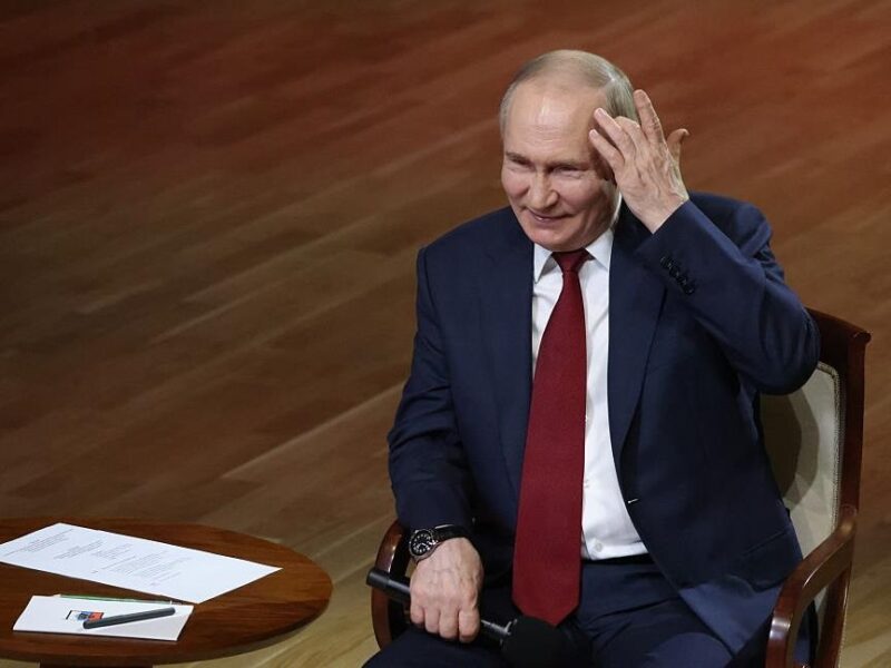 В РФ заявили, що Путін “побував на Курщині”