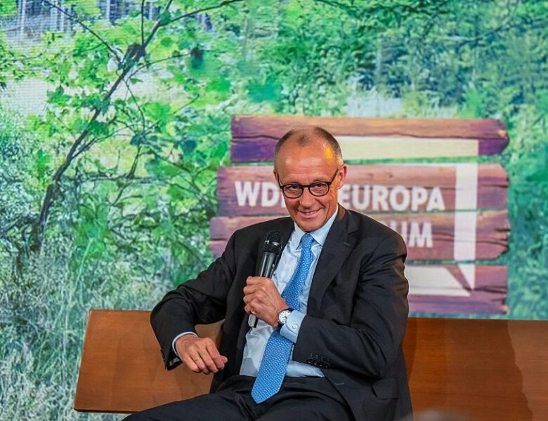 В України нема обмежень на удари по РФ – Мерц