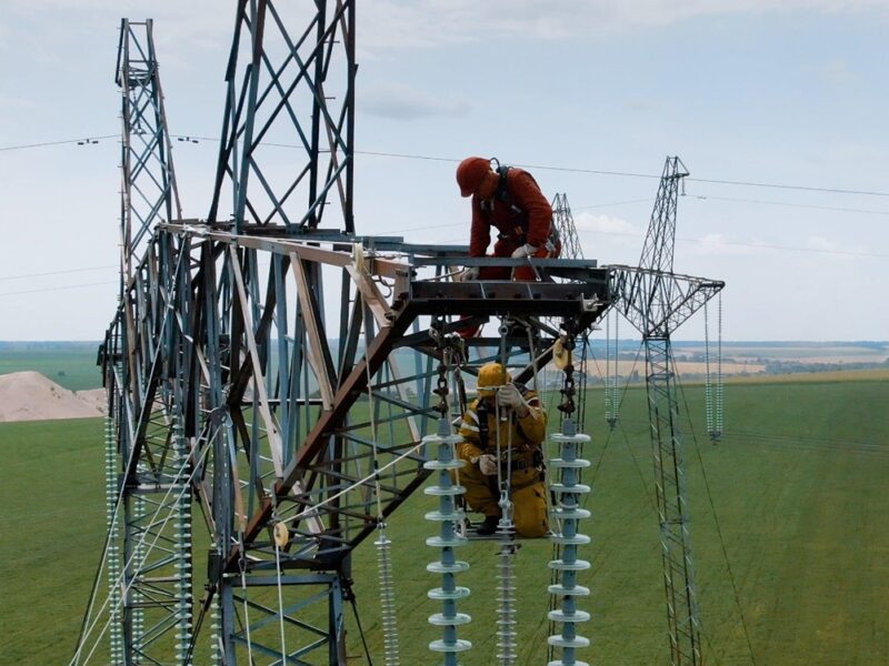 В Україні знеструмлено десятки населених пунктів