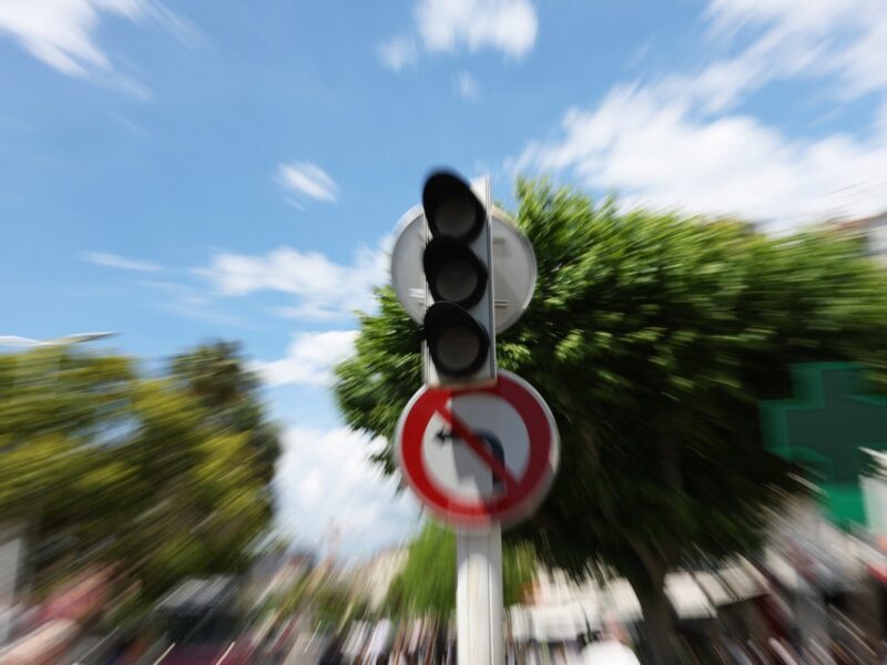 Відповідальність за блекаут у Франції взяли на себе анархісти