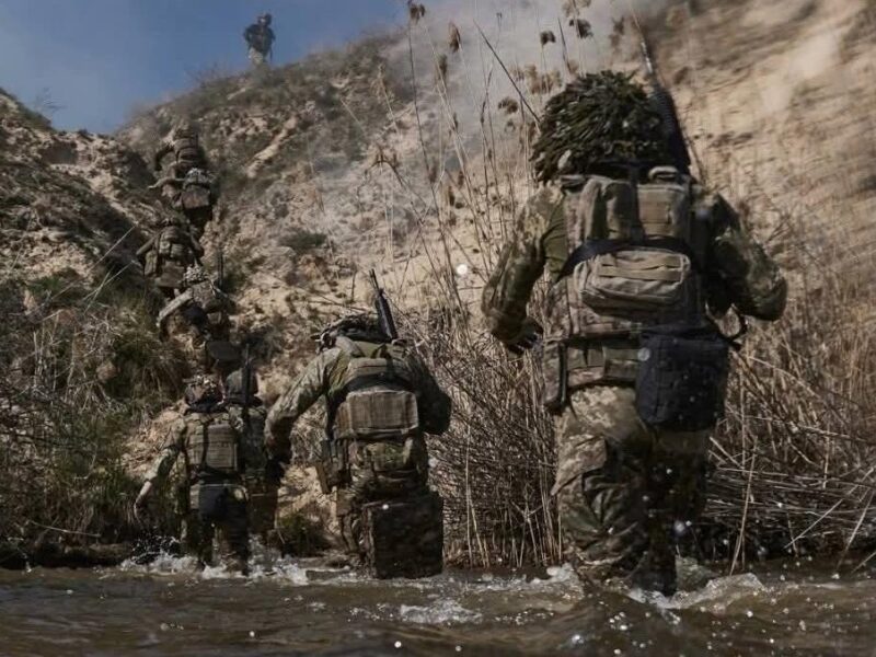 Відповідаємо дзеркально: у ЗСУ прокоментували “перемир’я” Путіна