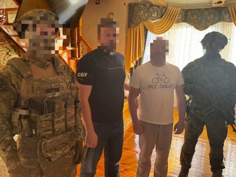 Викрито масштабну схему видобутку бурштину – ОГП