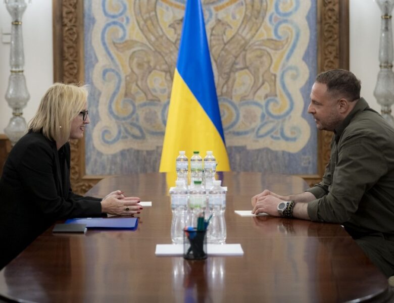 Єрмак зустрівся з тимчасовою повіреною в справах США в Україні