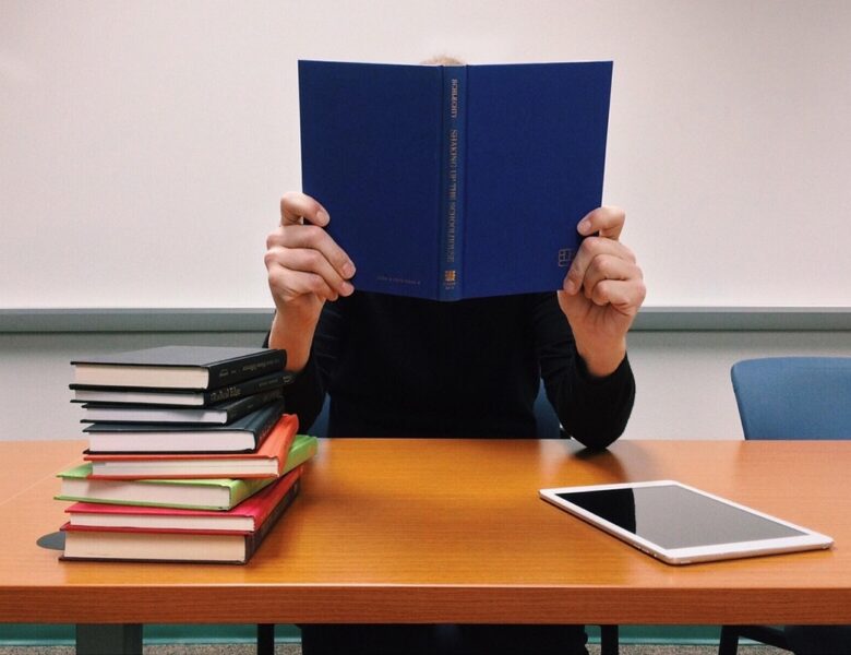 З університету в Луцьку відрахували понад 1000 студентів-чоловіків