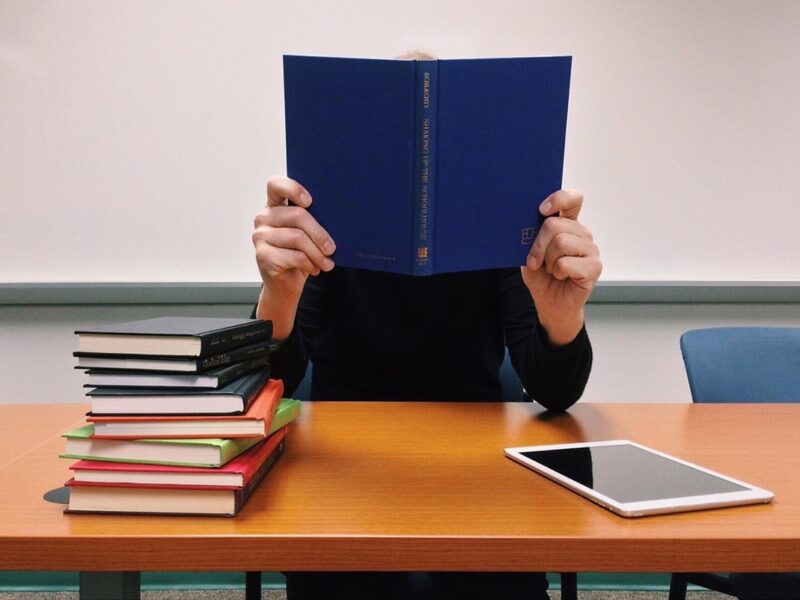 З університету в Луцьку відрахували понад 1000 студентів-чоловіків