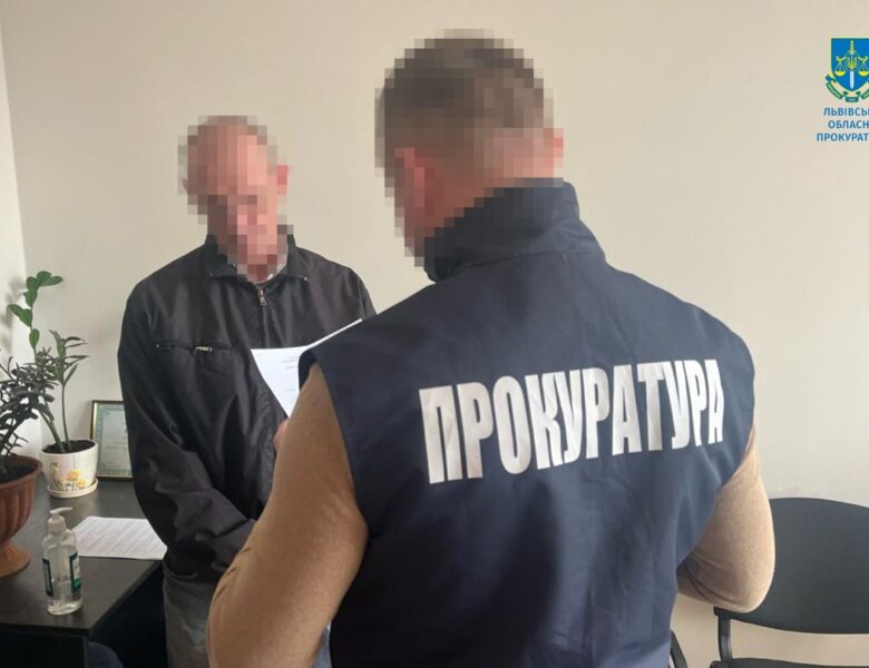 Забив собаку битою: львів’янина засудили до п’яти років