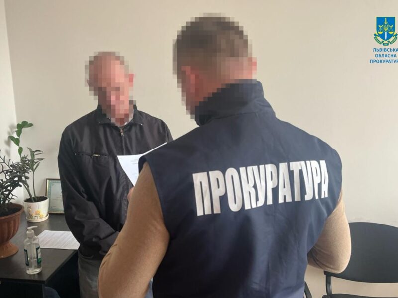 Забив собаку битою: львів’янина засудили до п’яти років