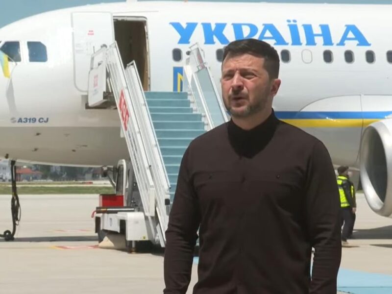 Зеленський прибув до столиці Туреччини